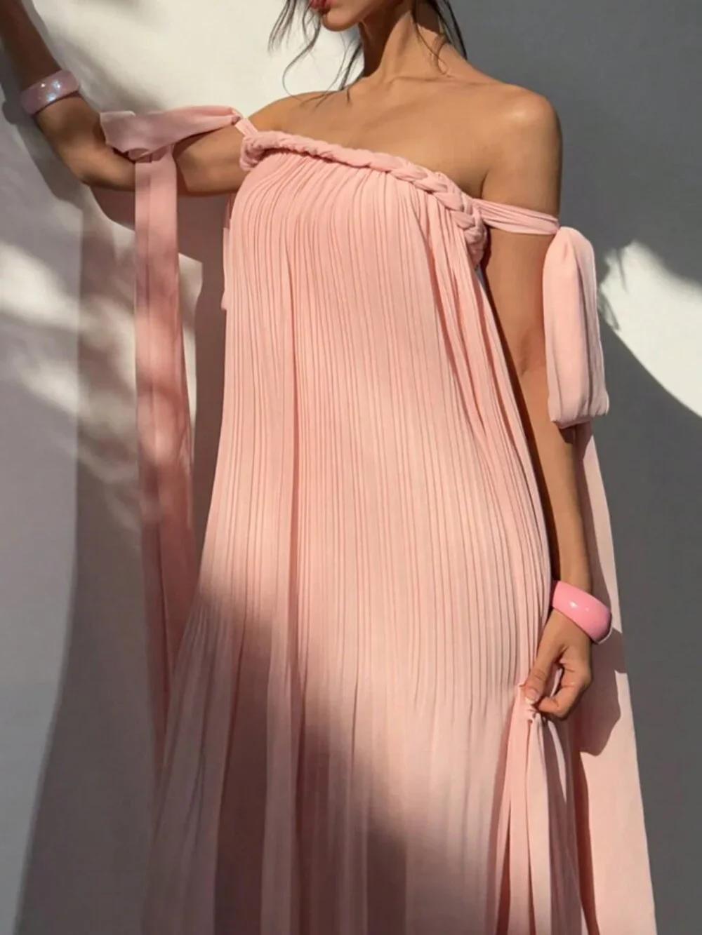 Coral Elegant Women's Off Shoulder Flowy Tie Strap Maxi Dress - Picture 3 of 6